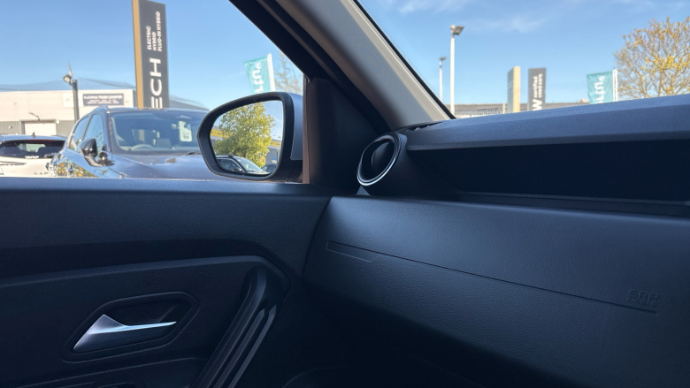 Dacia Duster 1.0 TCe 100 Comfort 5dr Bi Fuel Estate